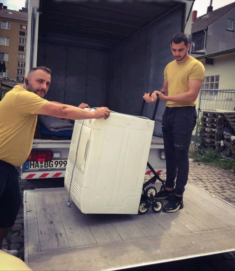 APO Handwerk&Transport in Umzugsunternehmen » Weitefeld